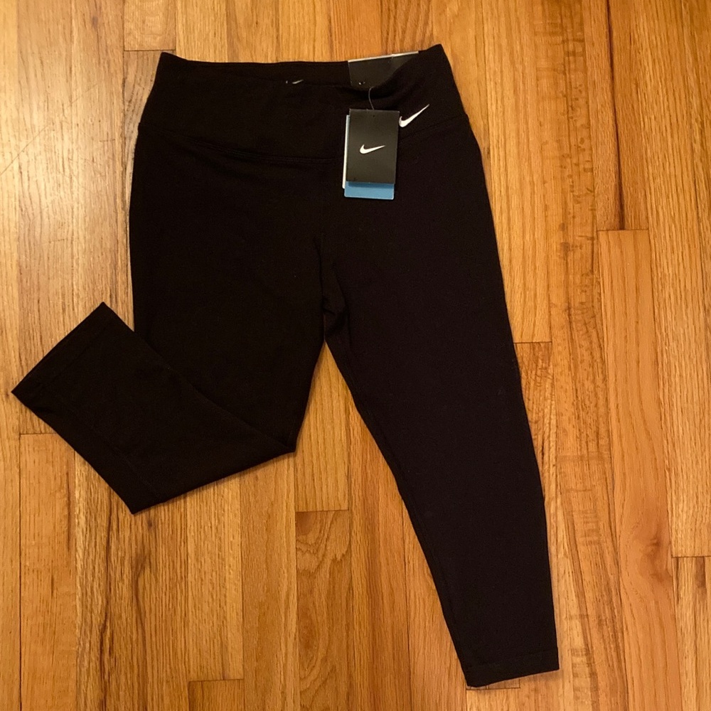 New with tags.  Nike Black Activewear Leggings.